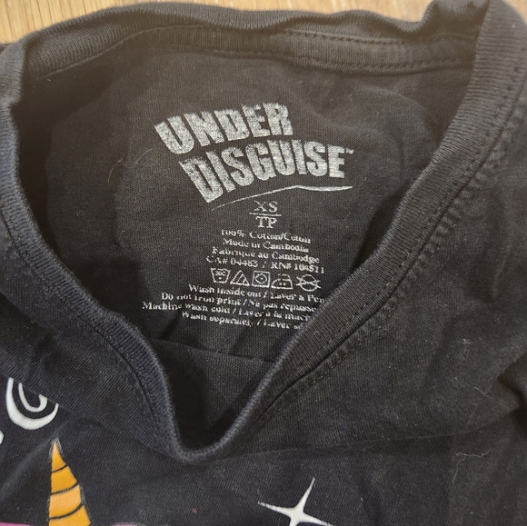 UNDER DISGUISE | Floss like a boss! - Picture 3 of 4